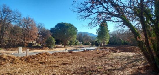 Terrain à bâtir à Tourves, Provence-Alpes-Côte d'Azur