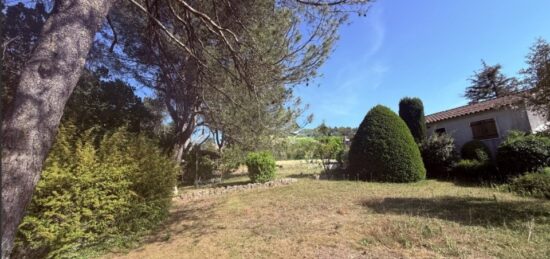 Terrain à bâtir à Gardanne, Provence-Alpes-Côte d'Azur