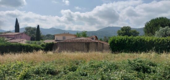 Terrain à bâtir à Gonfaron, Provence-Alpes-Côte d'Azur